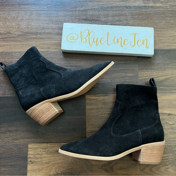 Lisa Vicky Steady Western Booties NWOT - Picture 1 of 9